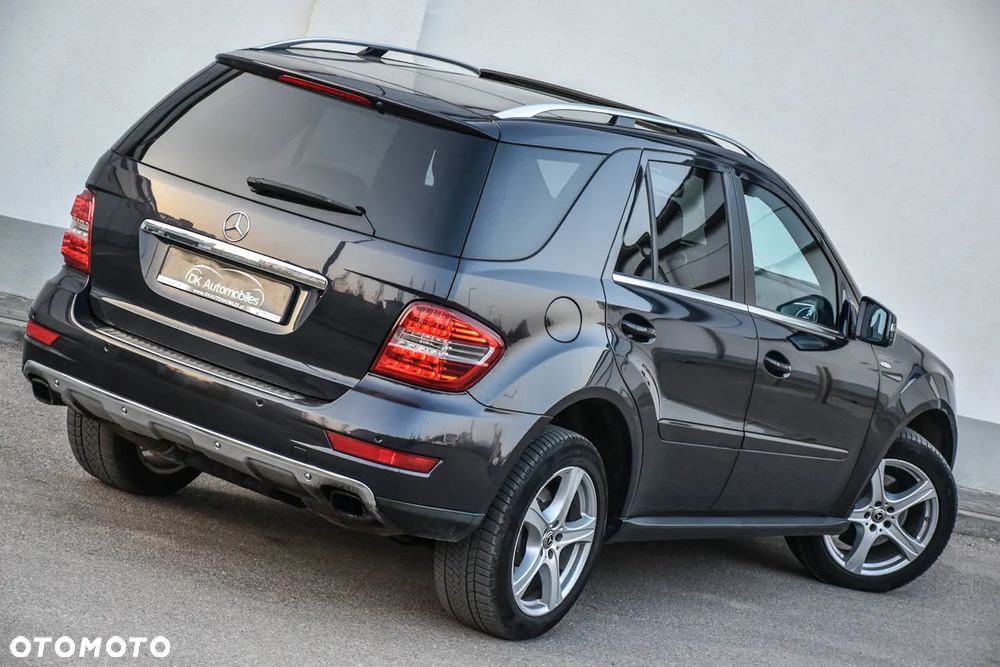 Mercedes-Benz ML 300 CDI 4Matic 7G-TRONIC DPF BlueEFFICIENCY Grand Edition - 8