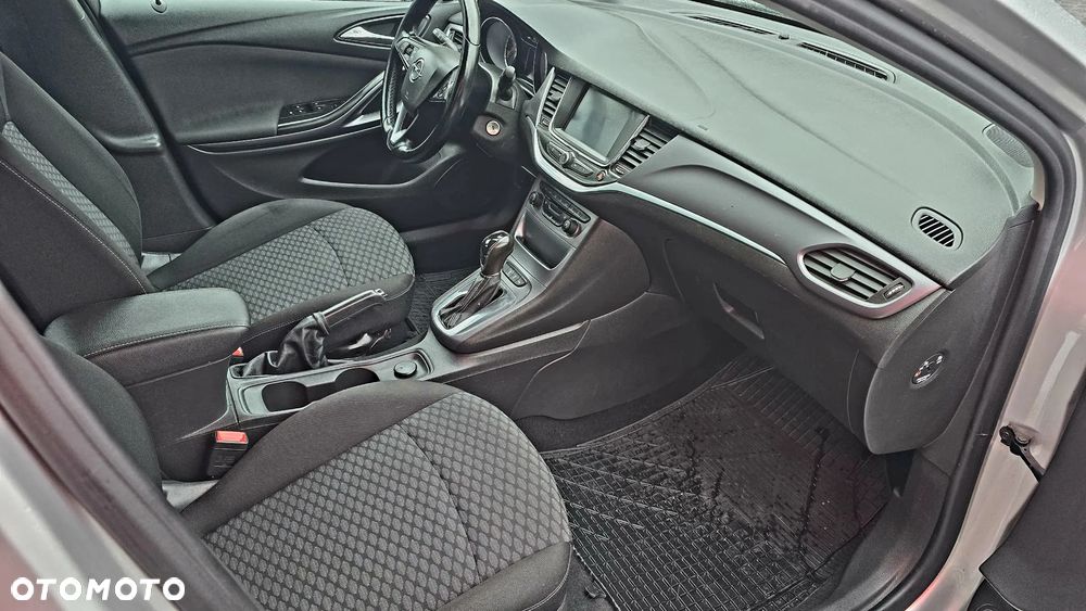 Opel Astra 1.4 Turbo Start/Stop Automatik ON - 17