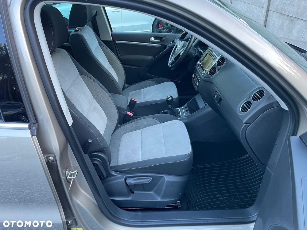 Volkswagen Tiguan - 22