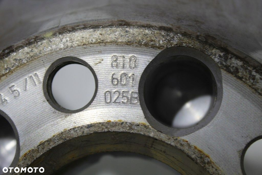 Audi A5 8T0 Felga Felgi 17" - 2