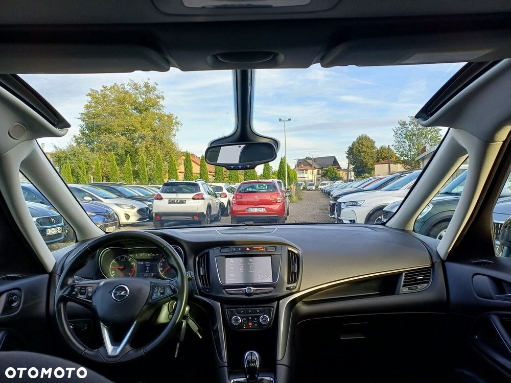 Opel Zafira Tourer 1.4 Turbo Innovation - 24