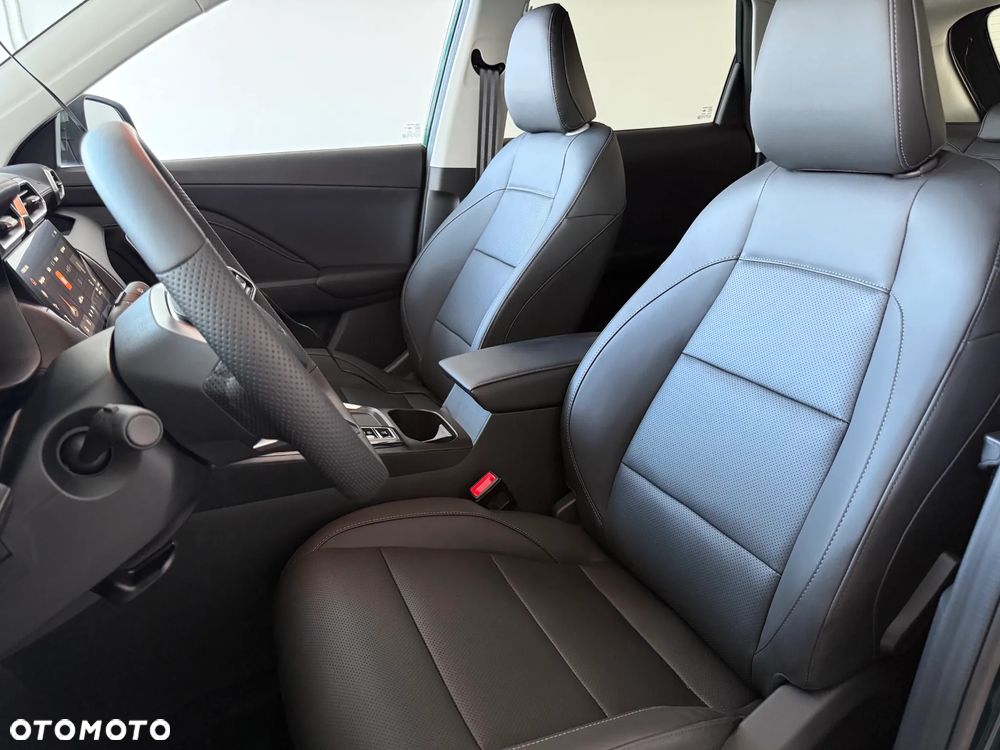 MG ZS Hybrid+ - 12
