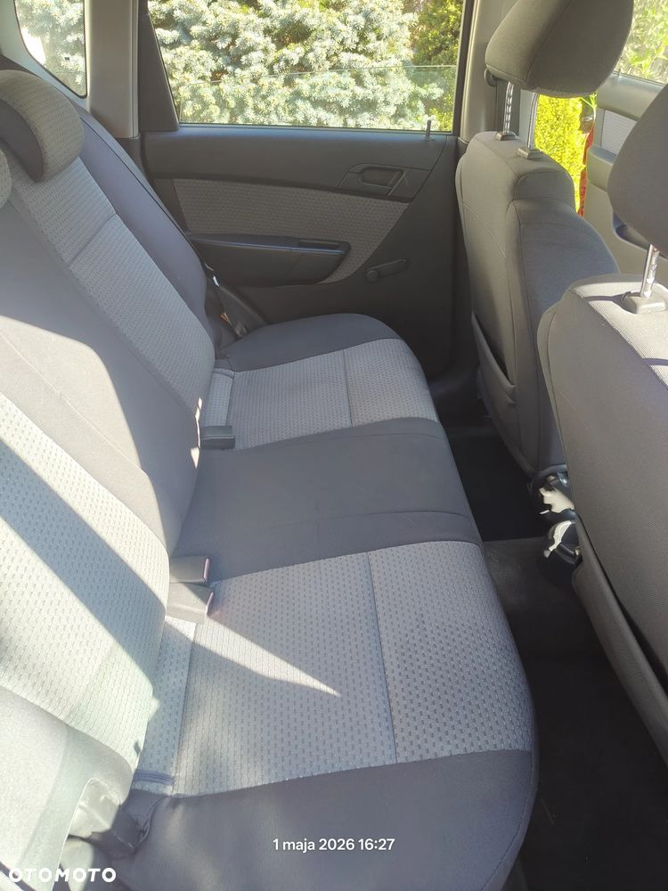 Chevrolet Aveo 1.4 LT - 15