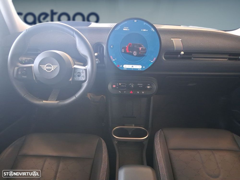 MINI 5 Portas Cooper Auto - 12