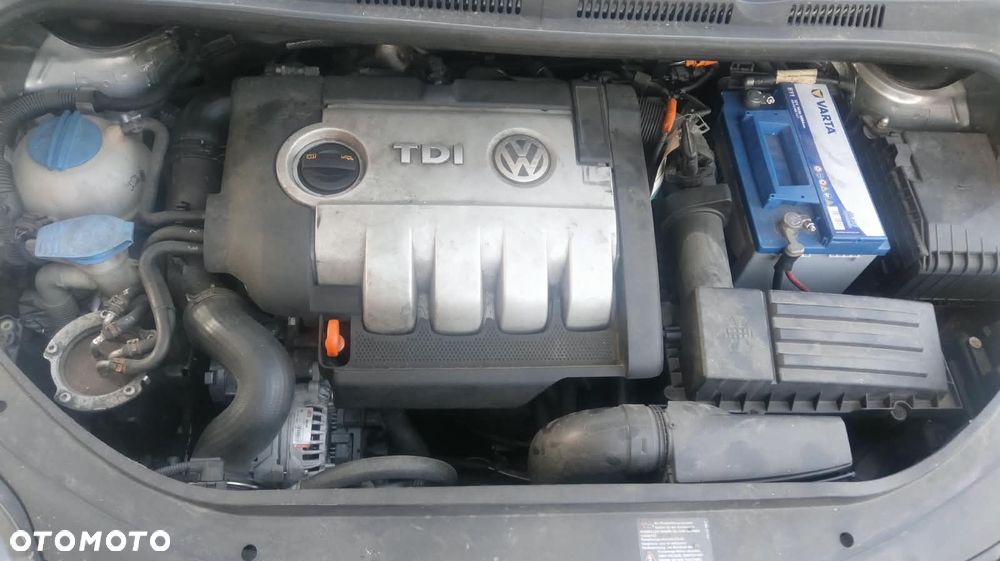 Volkswagen Golf Plus - 9