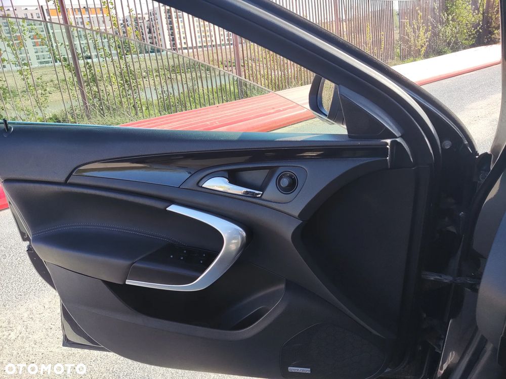 Opel Insignia 2.0 CDTI Cosmo - 17