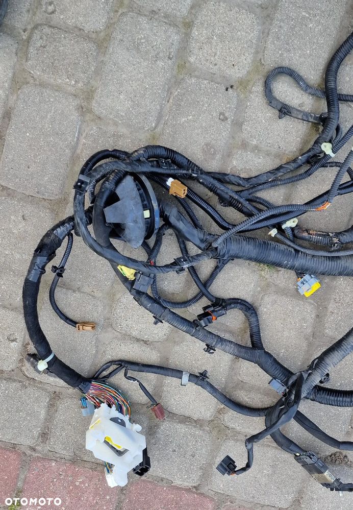 WIĄZKA SILNIKA 24012BR08A OPEL CORSA E 1.3 CDTI - 6