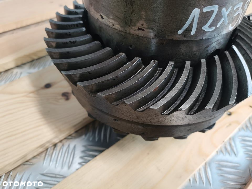 Fendt 824 Turboshift {Dyferencjał 12X38} - 11