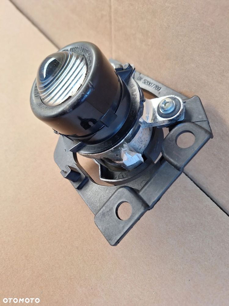 FIAT 500 lift 15-21 HALOGEN PRAWY+MOCOWANIE ORYG FIAT 478567576 / 478588426 / 468499661 WYSYŁKA 24h - 3