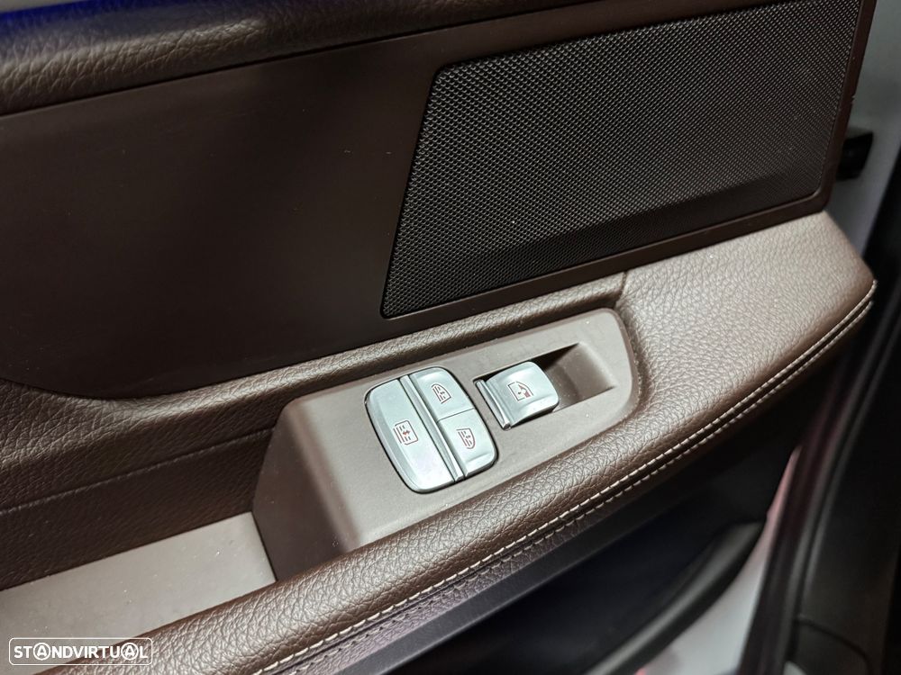 BMW 740 d xDrive Pack M Auto - 56