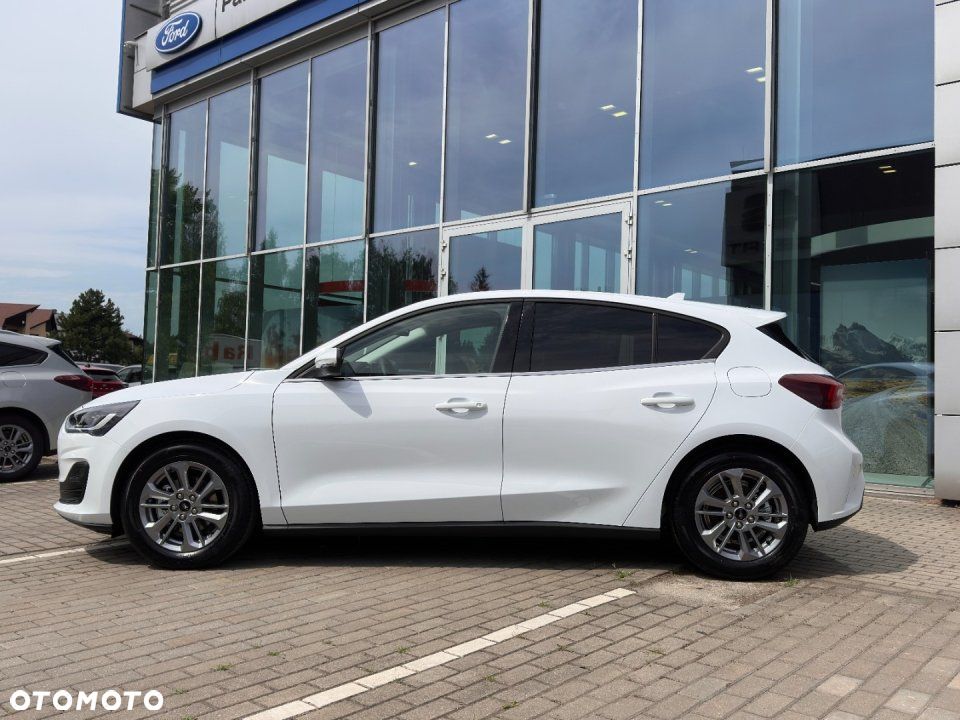Ford Focus - 8