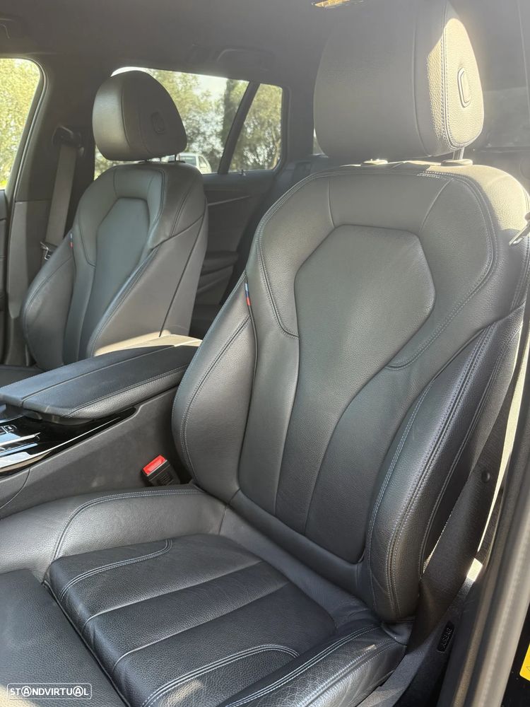 BMW 530 e Pack Desportivo M - 10