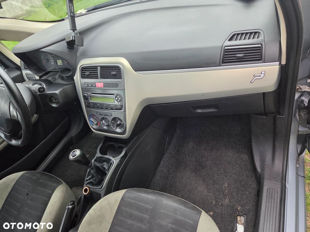 Fiat Punto - 30