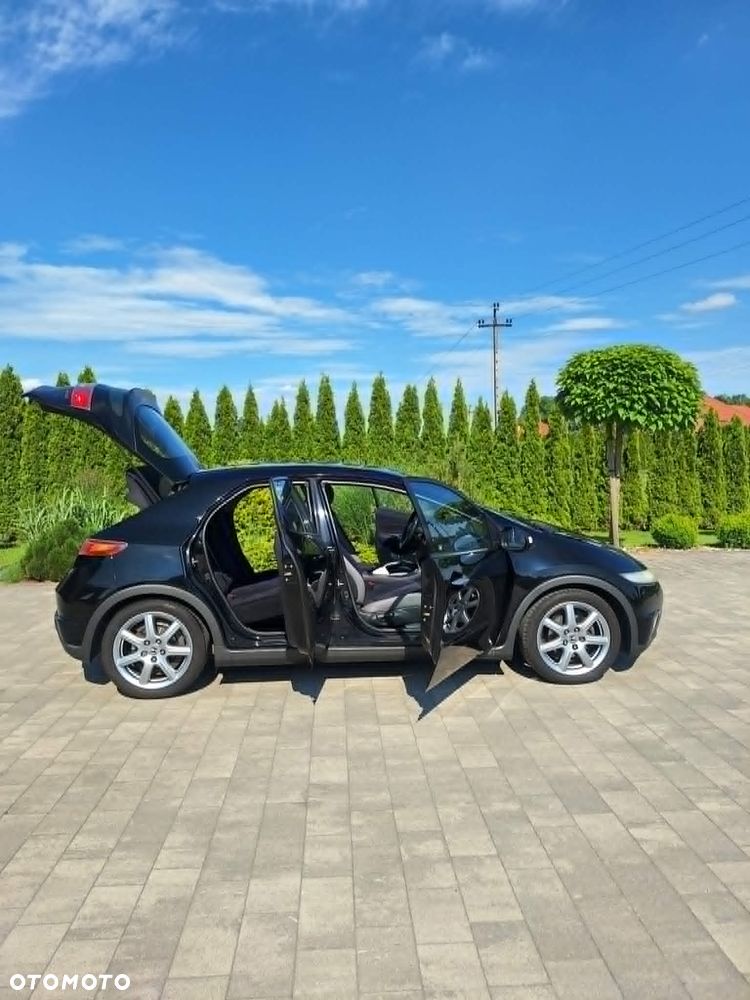 Honda Civic 1.8 Executive - 2