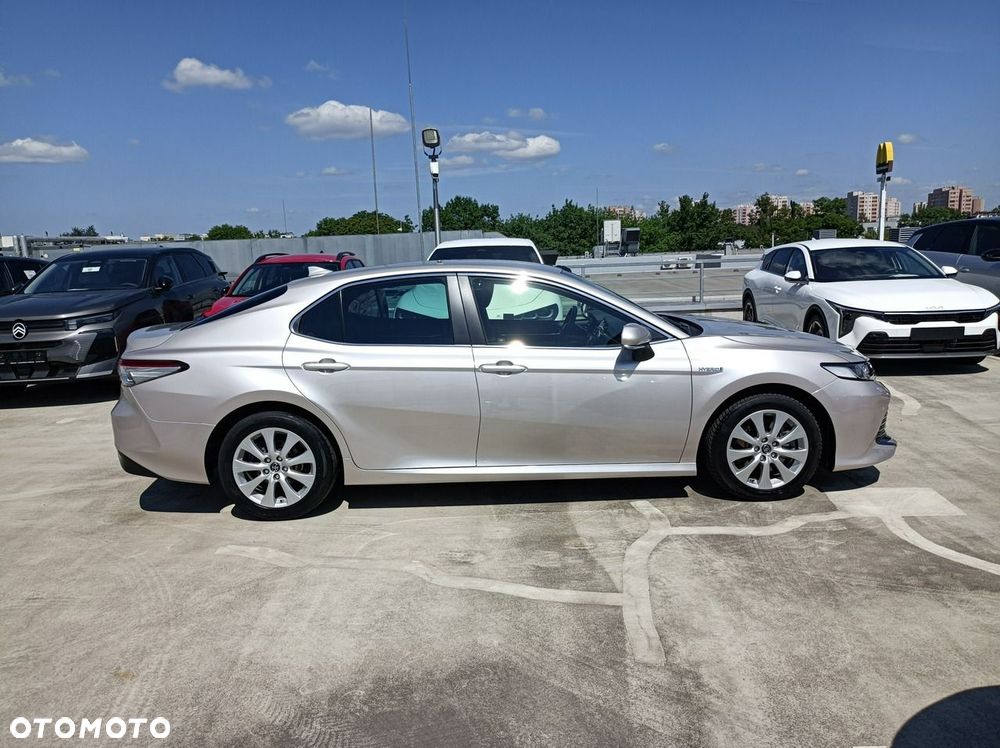 Toyota Camry 2.5 Hybrid Comfort CVT - 15