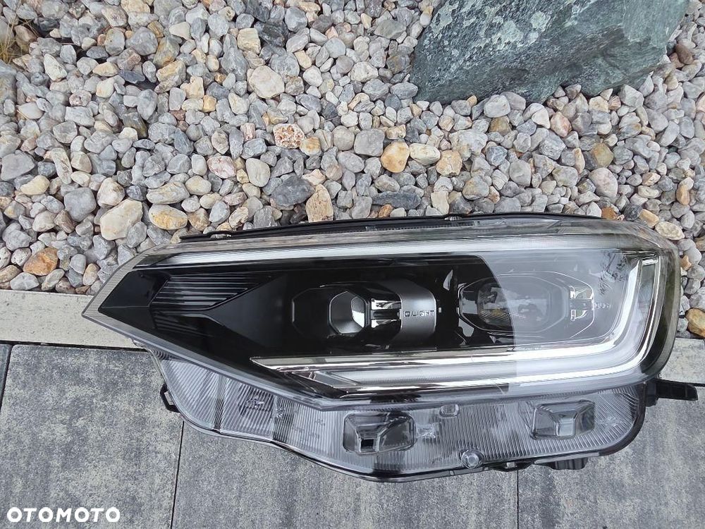 VW TAIGO 2G7 Lampa lewa przód Full Led Matrix IQ Light 2G7941035C - 7