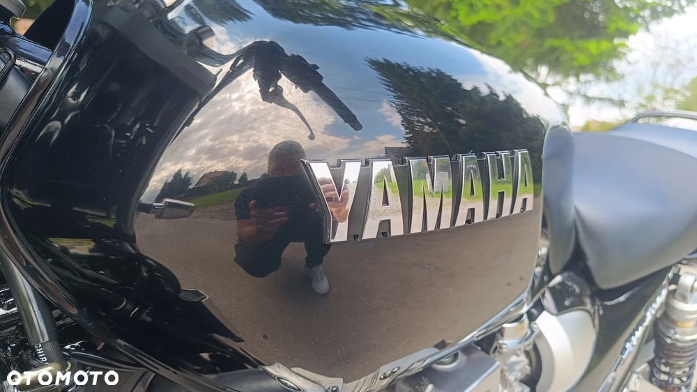 Yamaha XJR - 17