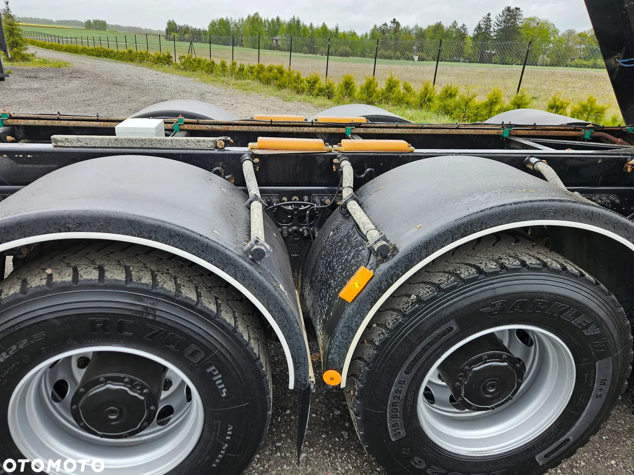 Mercedes-Benz Arocs - 19