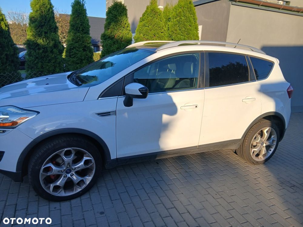 Ford Kuga - 3