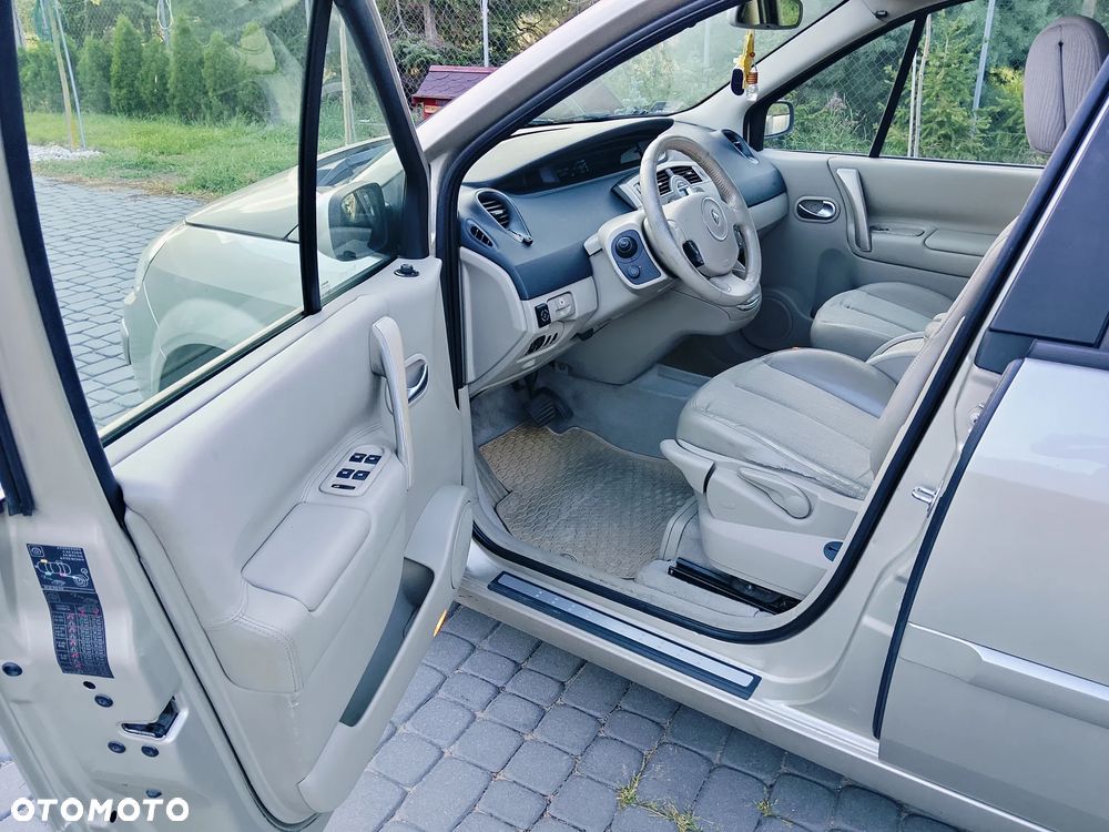 Renault Scenic - 19