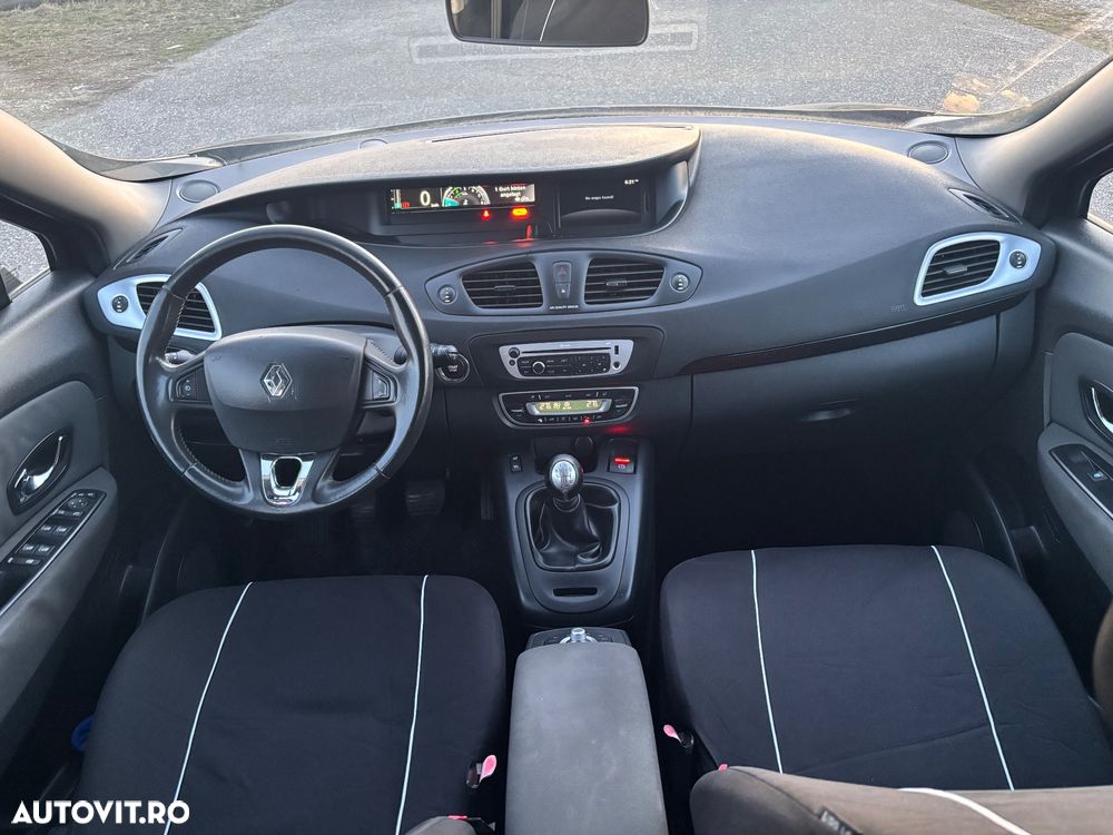 Renault Scenic - 6