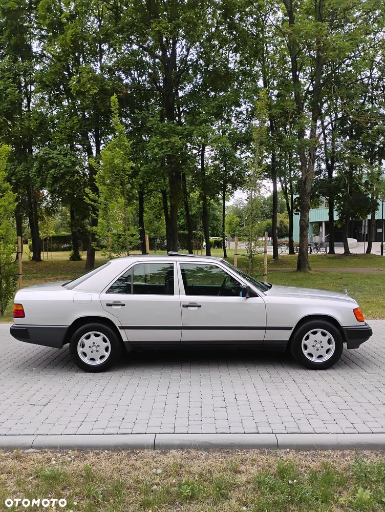 Mercedes-Benz W124 (1984-1993) - 9