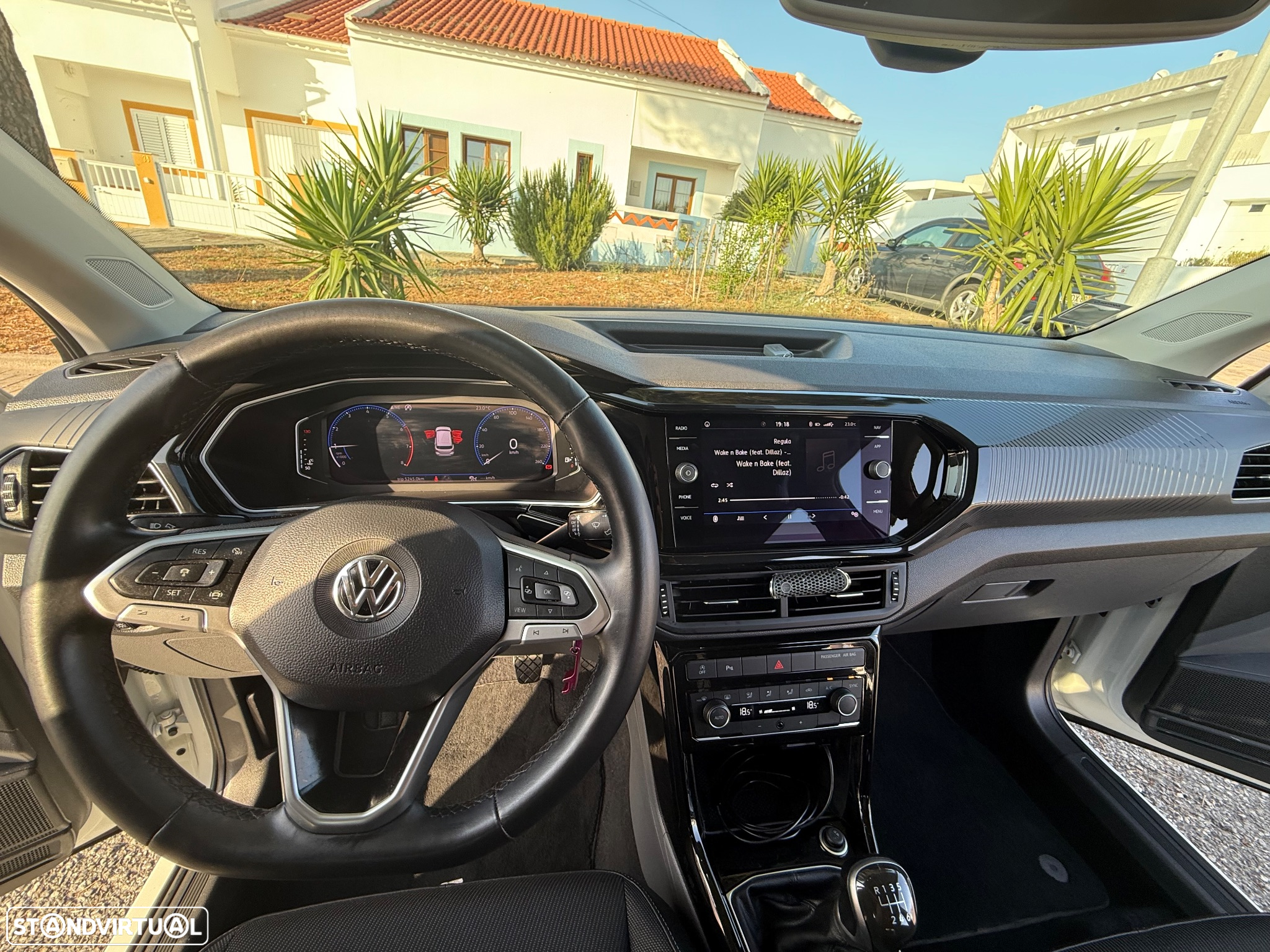 VW T-Cross 1.0 TSI Life - 9