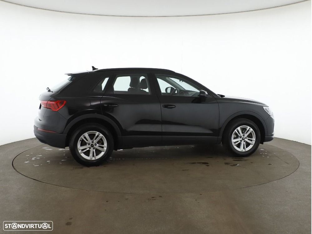 Audi Q3 - 10