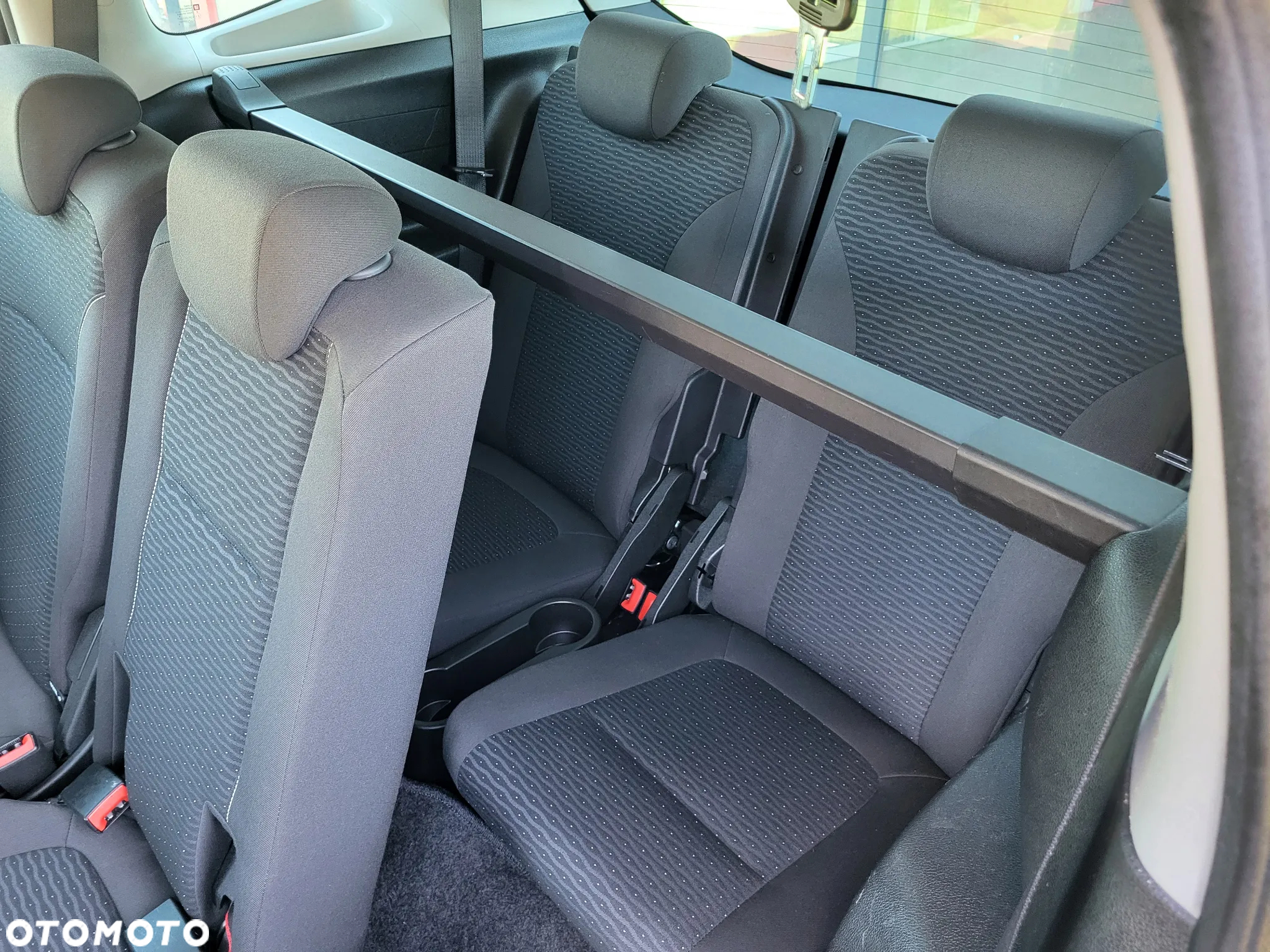 Opel Zafira Tourer 1.4 Turbo Edition - 24