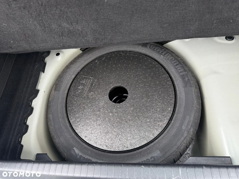 Peugeot 208 1.2 PureTech Allure Pack S&S EAT8 - 11