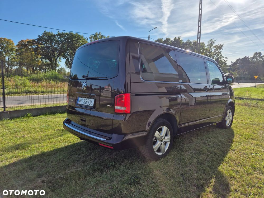 Volkswagen Multivan - 5