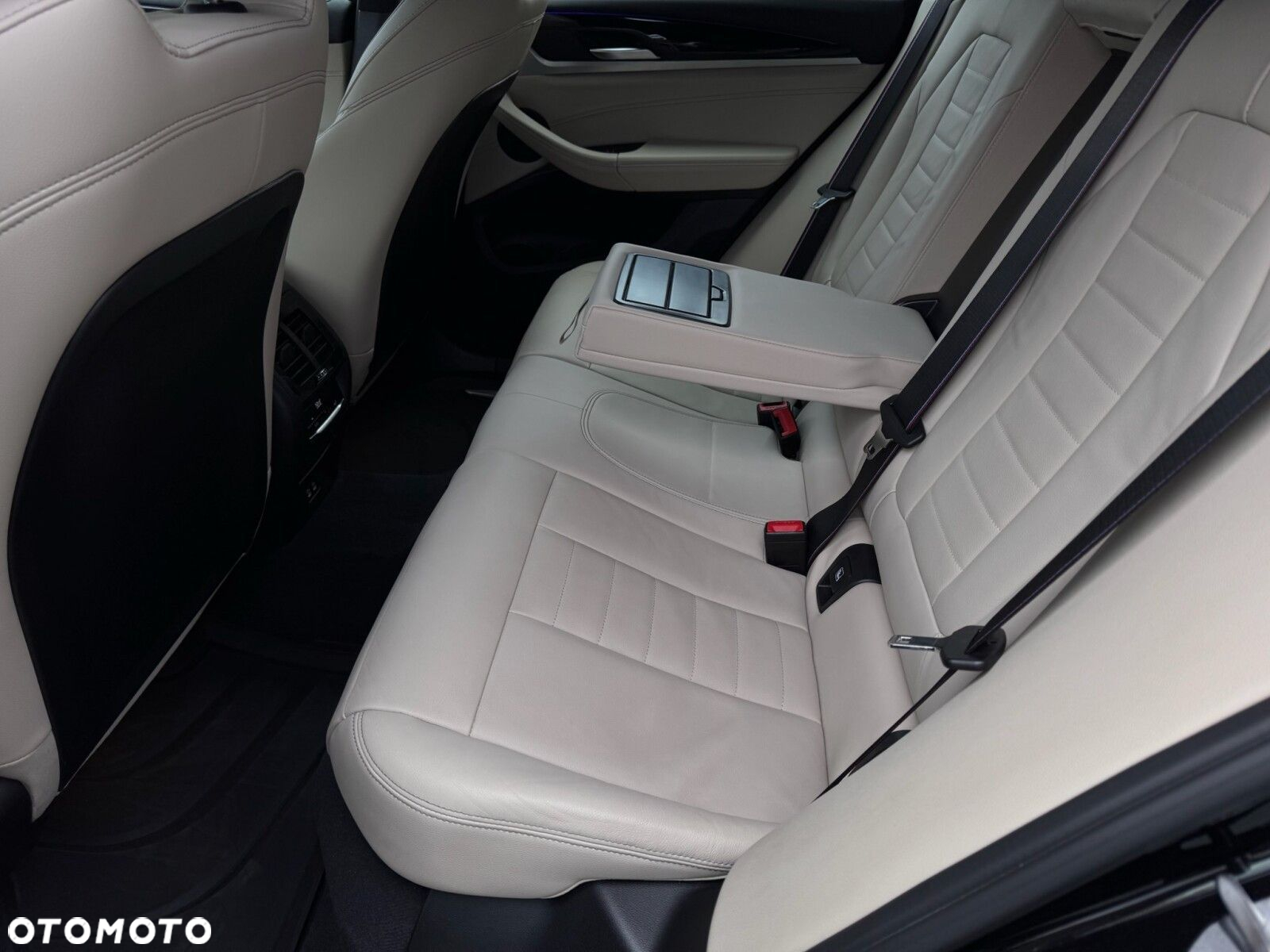 BMW X4 - 23