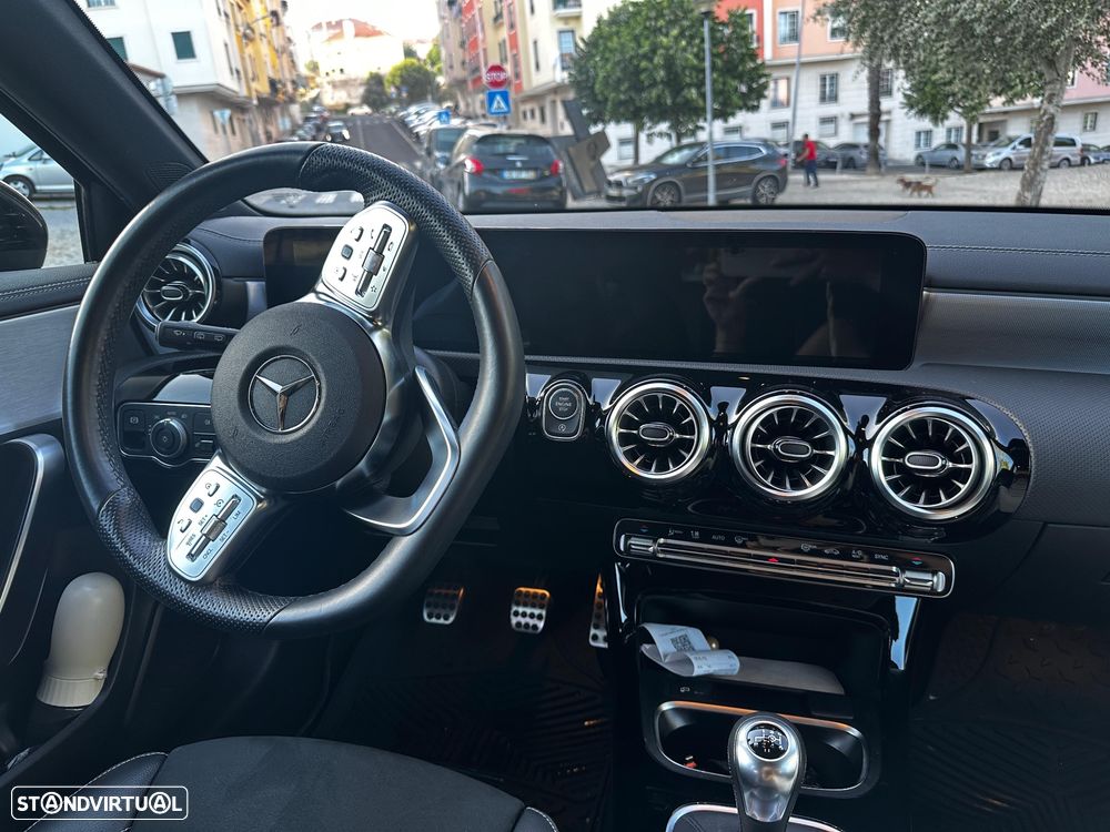 Mercedes-Benz A 200 d AMG Line - 9
