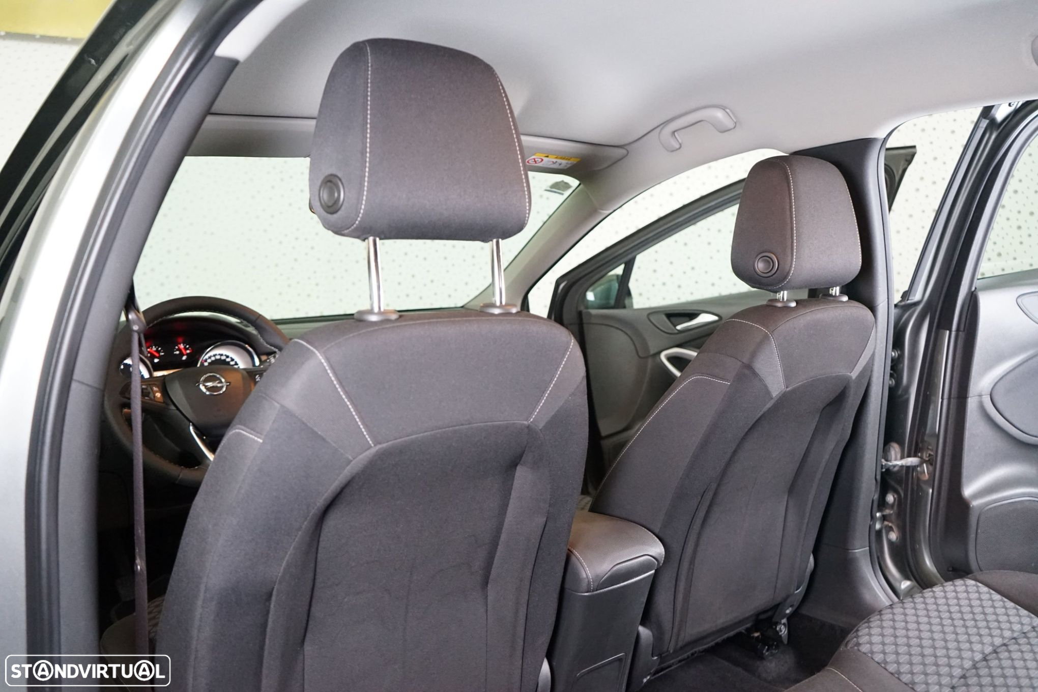 Opel Astra 1.0 Business Edition S/S - 36
