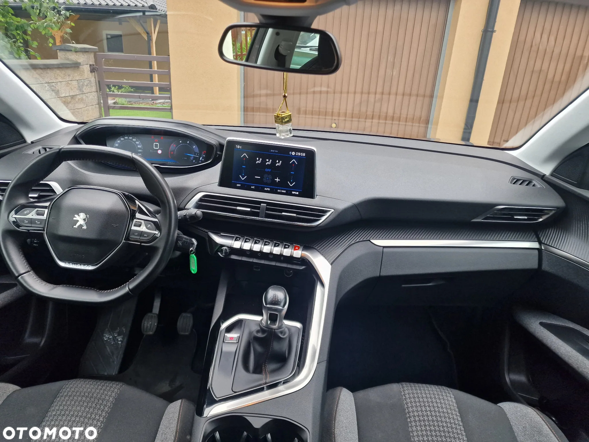 Peugeot 3008 1.5 BlueHDi Active Pack S&S - 19
