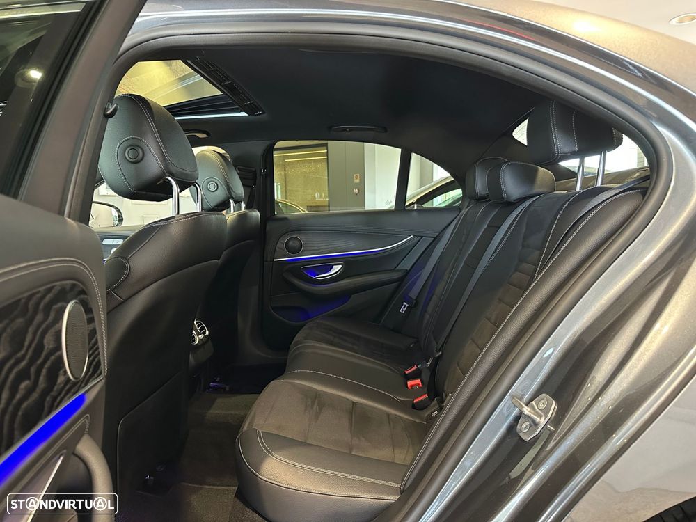 Mercedes-Benz E 220 d 9G-TRONIC AMG Line - 38