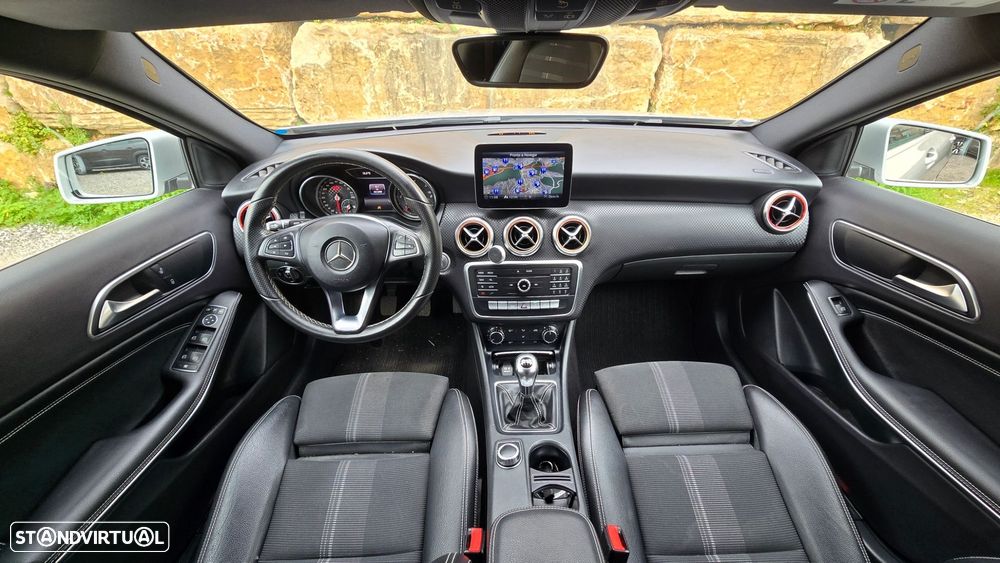 Mercedes-Benz A 180 d Urban - 9