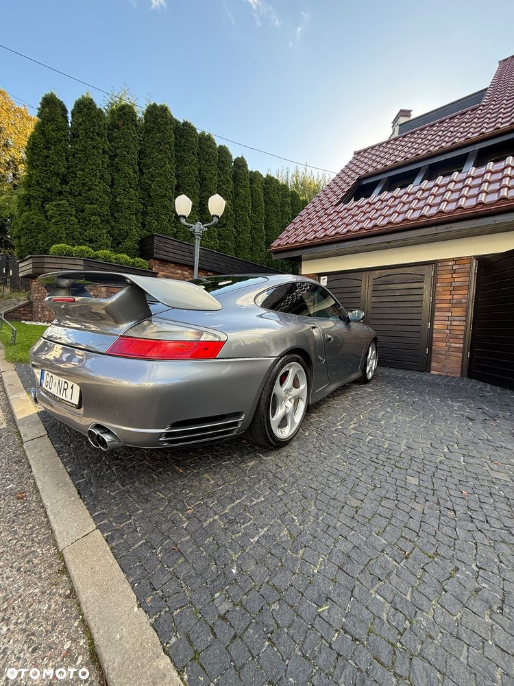 Porsche 911 - 4