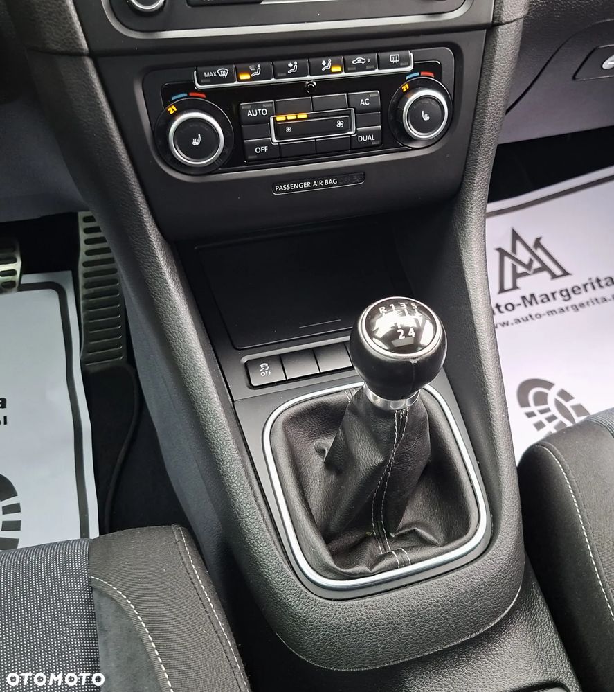 Volkswagen Golf 1.6 TDI DPF Style - 33