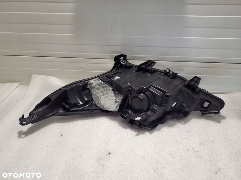 peugeot 207 lampa zw prawy przód 89901094 - 3