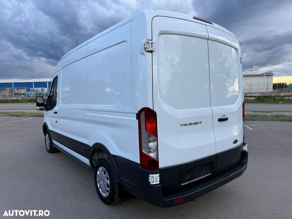Ford Transit - 10
