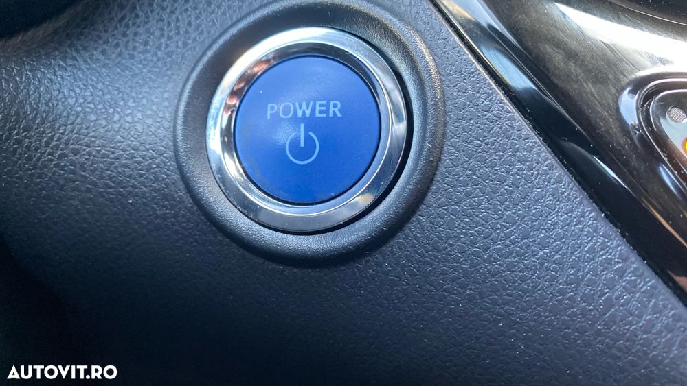 Toyota C-HR 1.8 HSD 122 CP 4x2 CVT Cult - 16