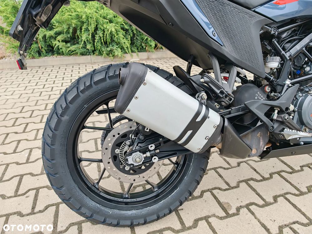 KTM Adventure - 11