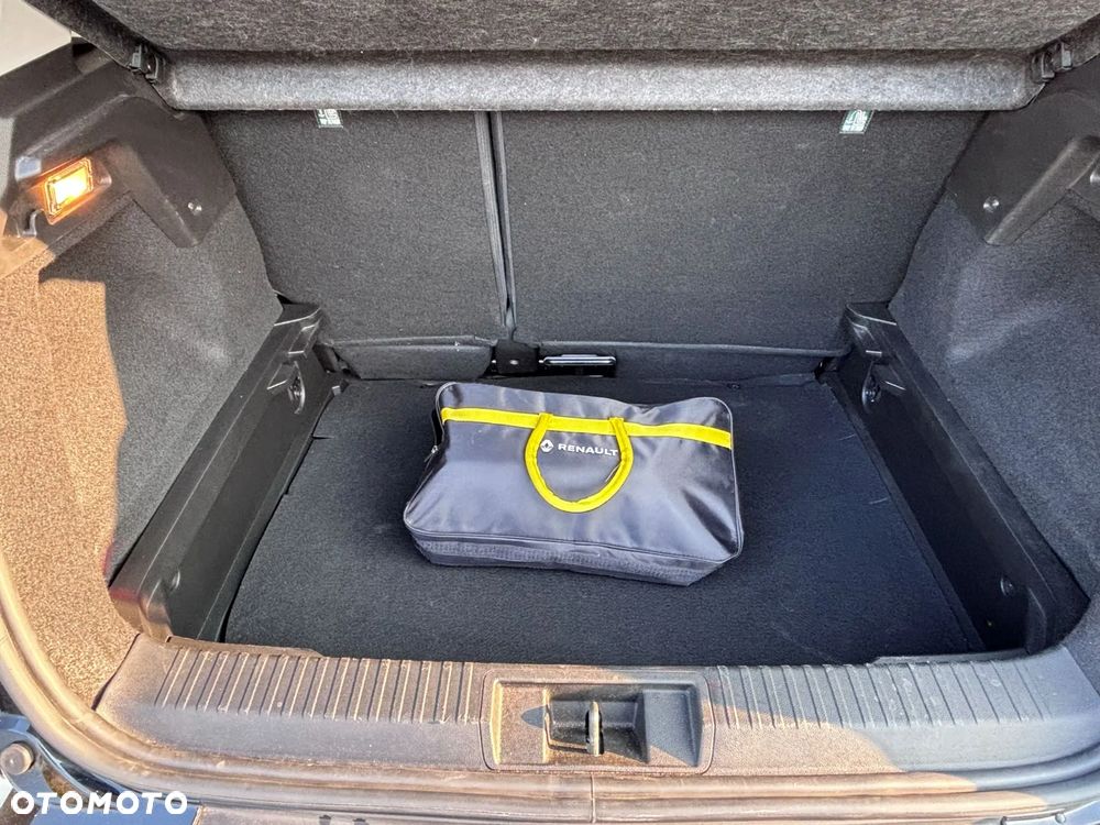 Renault Captur 1.3 TCe mHEV Techno EDC - 18