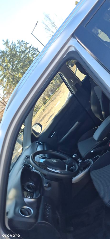 Suzuki Vitara 1.4 Boosterjet mHEV Premium 2WD - 25