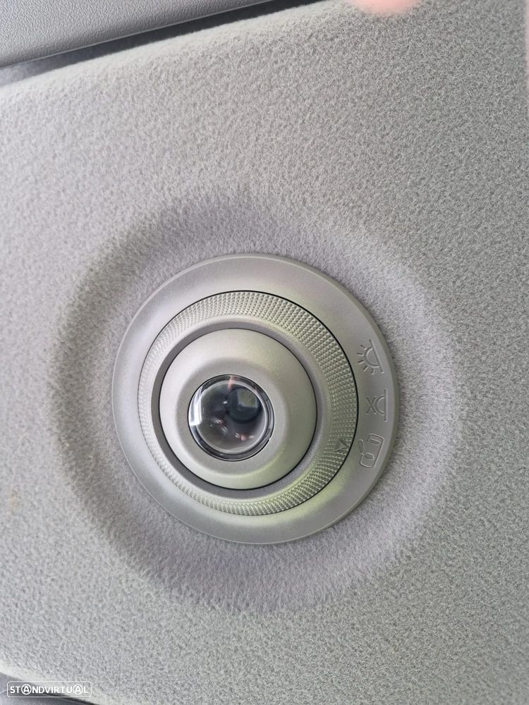 Toyota iQ 1.0 VVT-i Essential+AC - 23