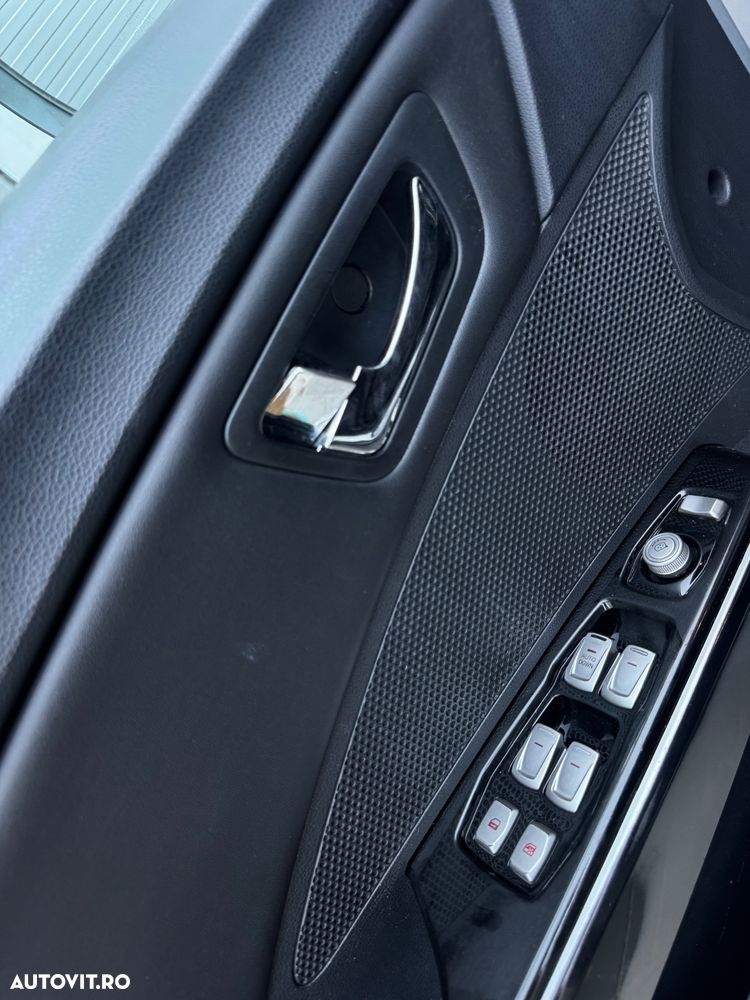 SsangYong Tivoli - 23