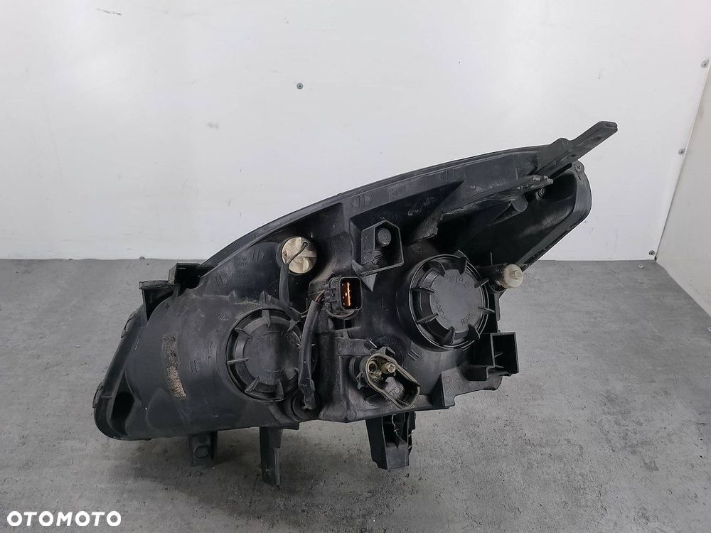 LAMPA PRZÓD PRAWA RENAULT KOLEOS I 26010JY 2.0 DCI - 7