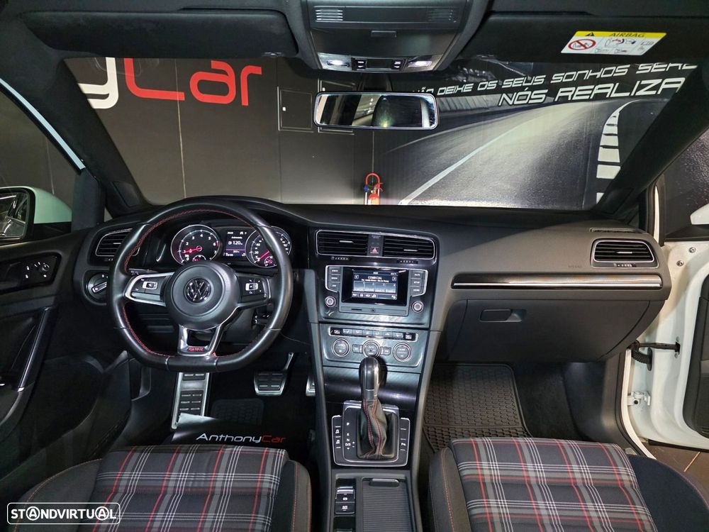 VW Golf 2.0 TSi GTi DSG - 7