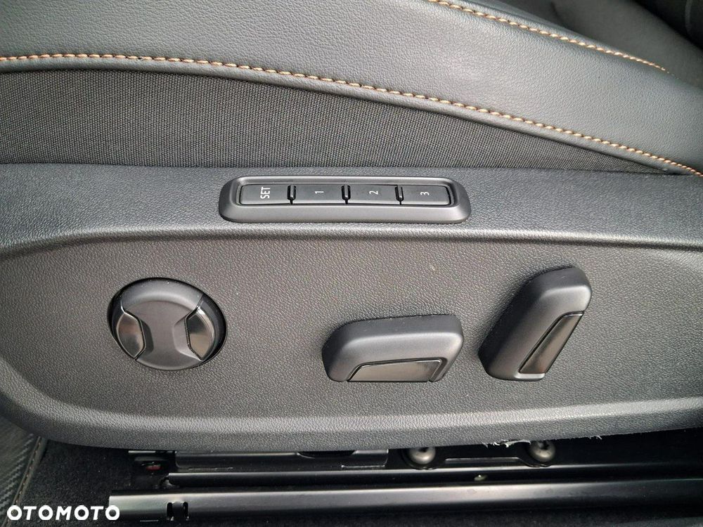 Cupra Formentor - 13